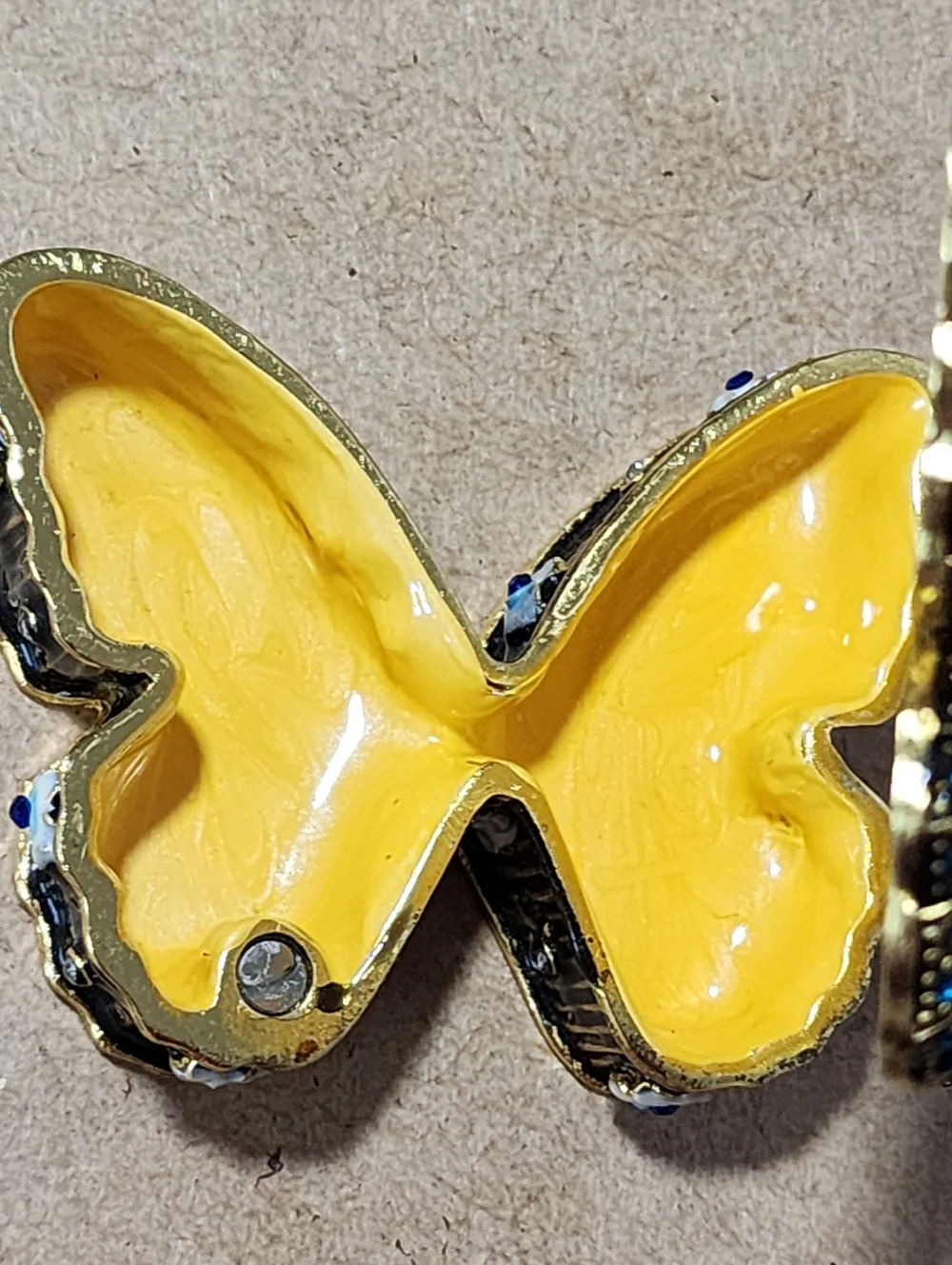 Butterfly Whimsical Trinket Box Vanity Decor Rhinestones Vibrant Colors